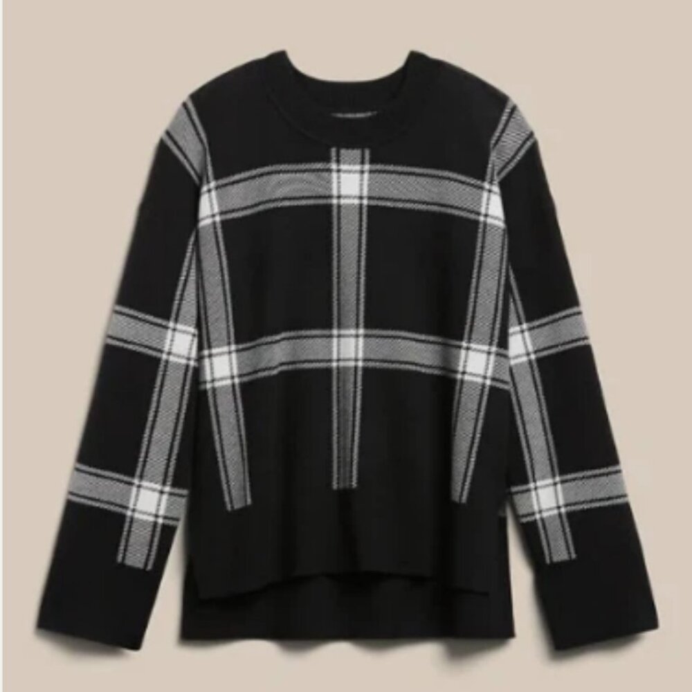 Banana Republic Large Plaid Sweater